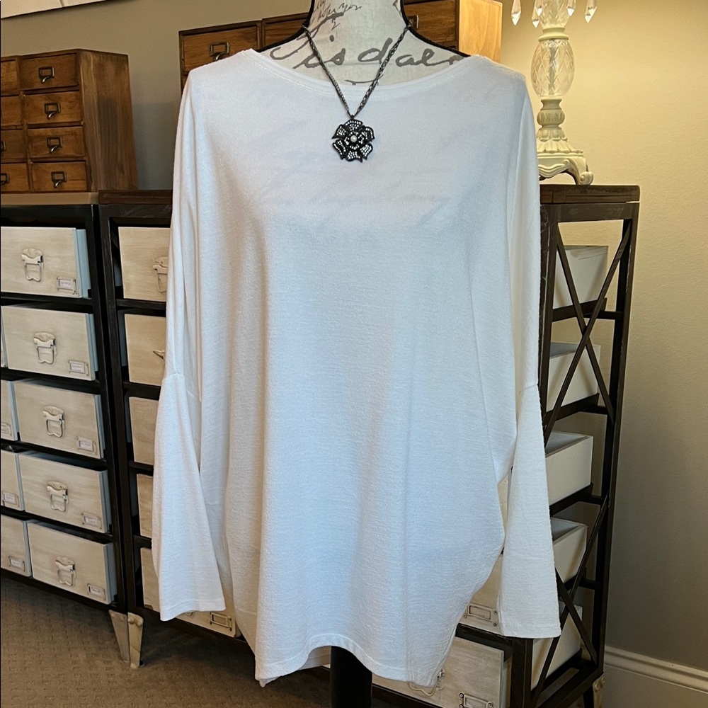 White House Black Market Classic White Tunic Dolman sleeve Top